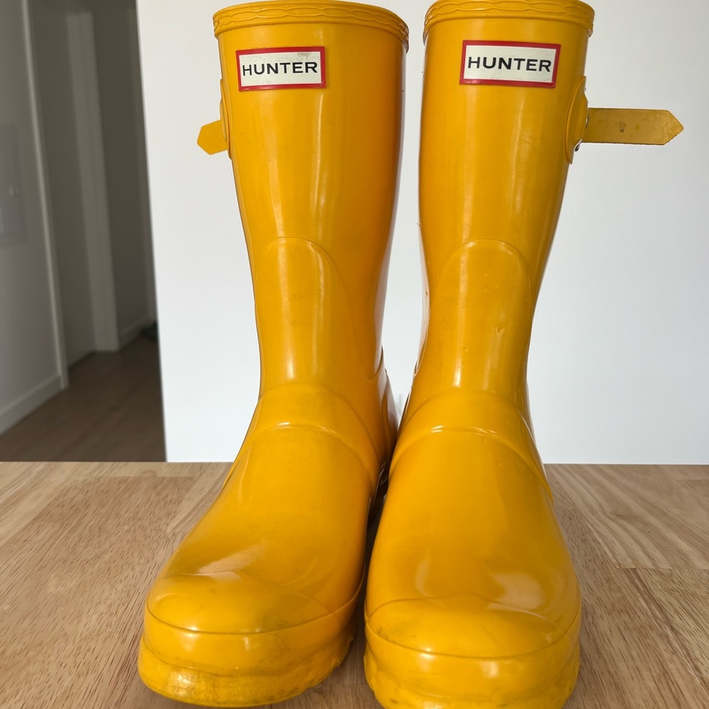 Yellow Hunter Short Rain Boots